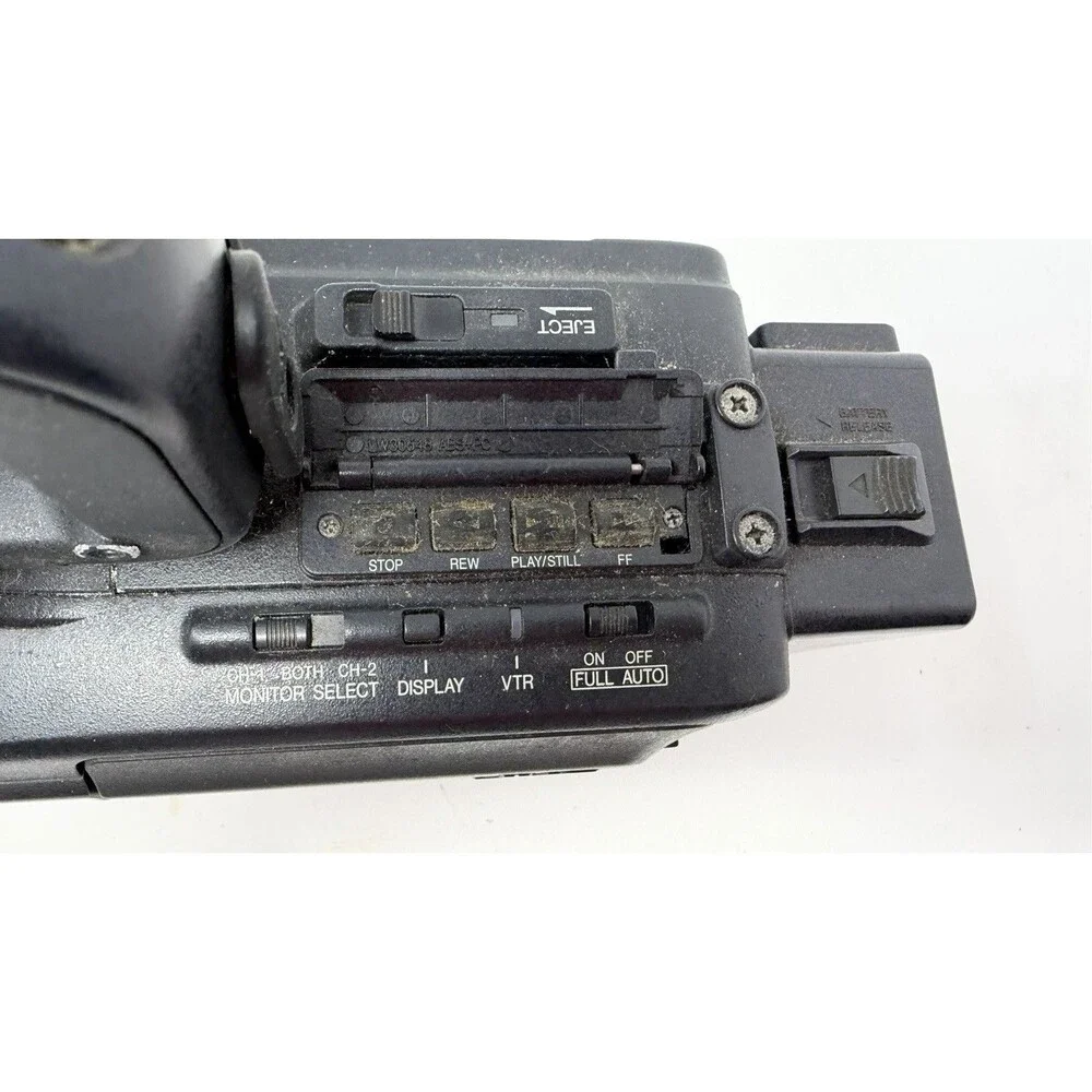 JVC GY-HD100 Camcorder Body Only As-IS, For Parts and Repair